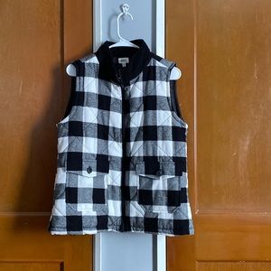 BKE Buffalo Plaid Vest